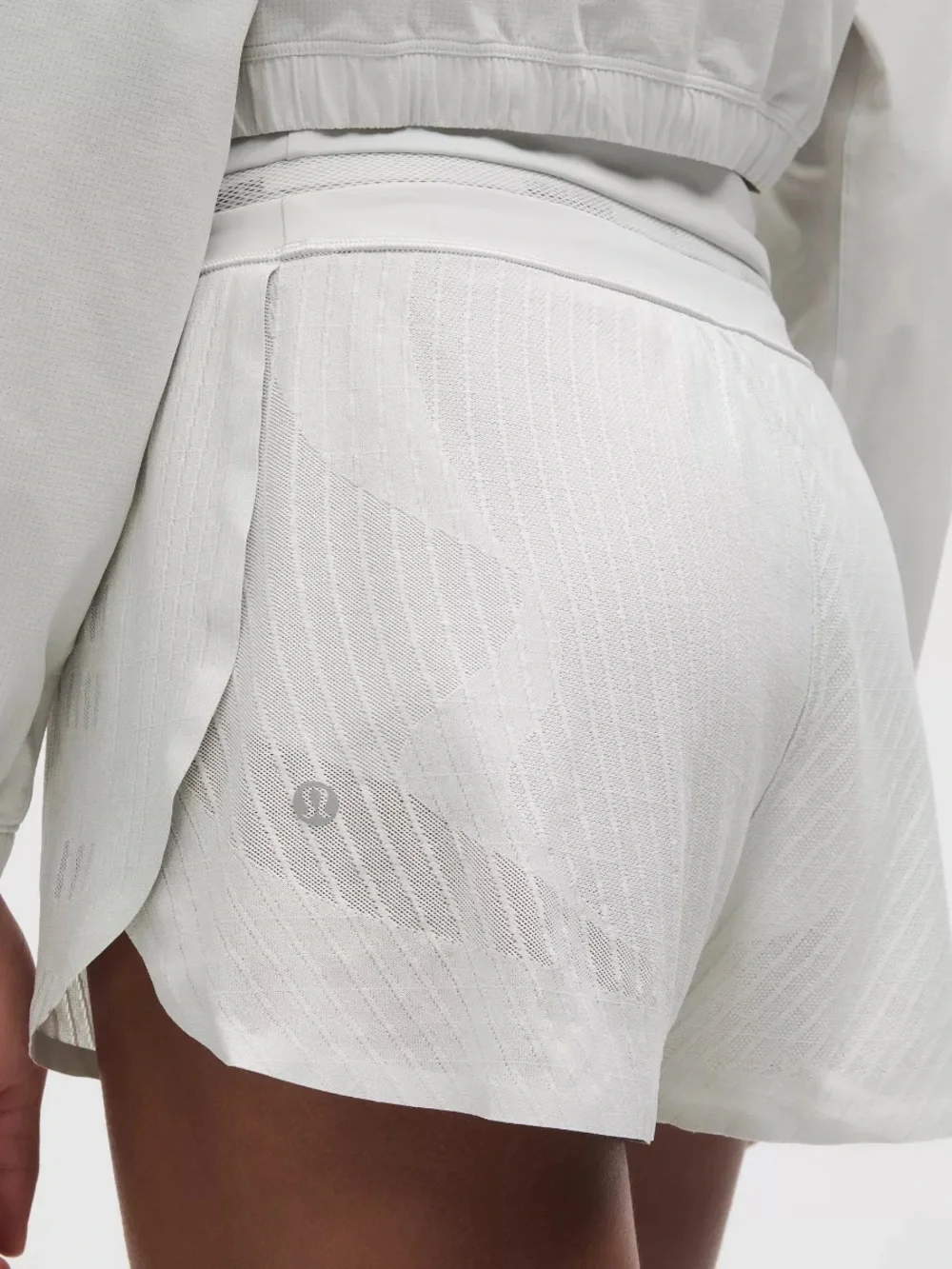 lululemon athletica Women's White Athletic Shorts fast and free mid waisted 3 in